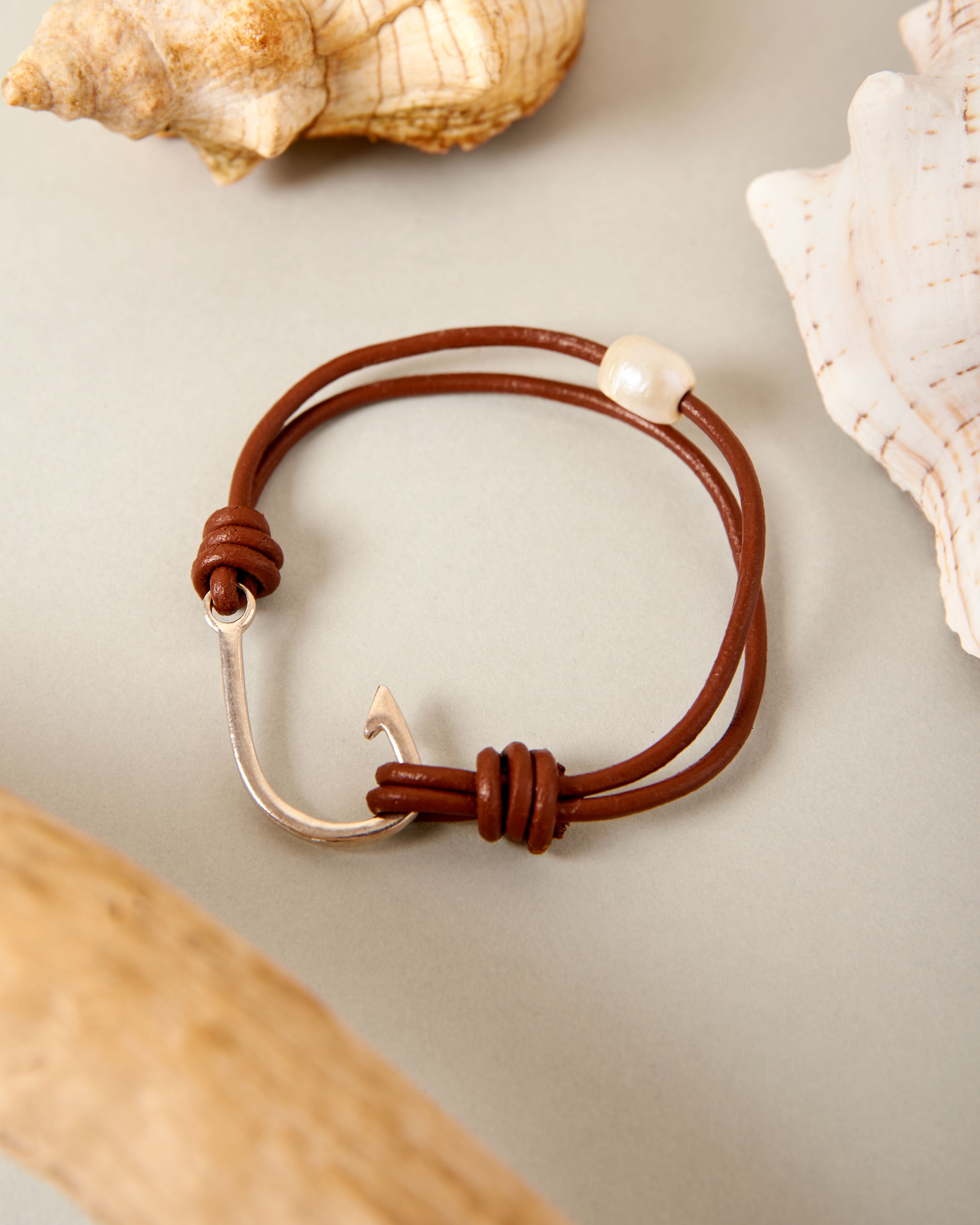 Thalassa Leather x Shark Clasp