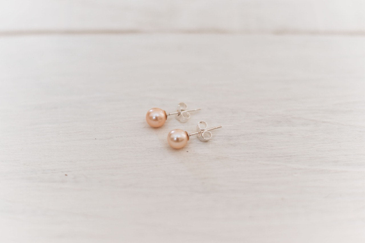 La Preneuse Pearl Studs