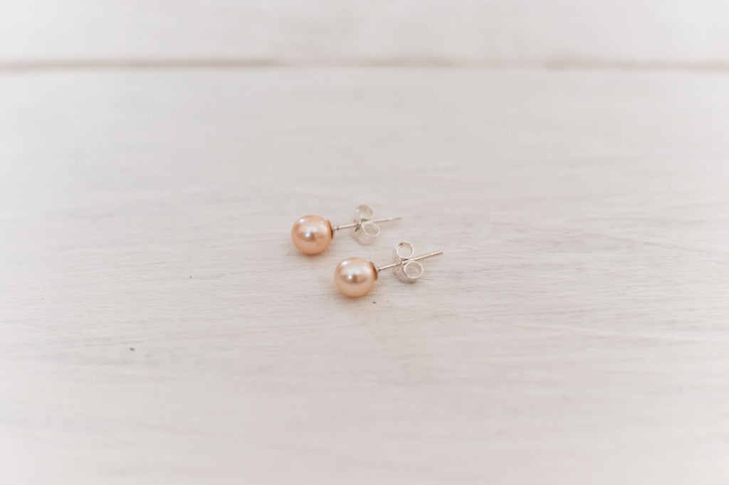 La Preneuse Pearl Studs